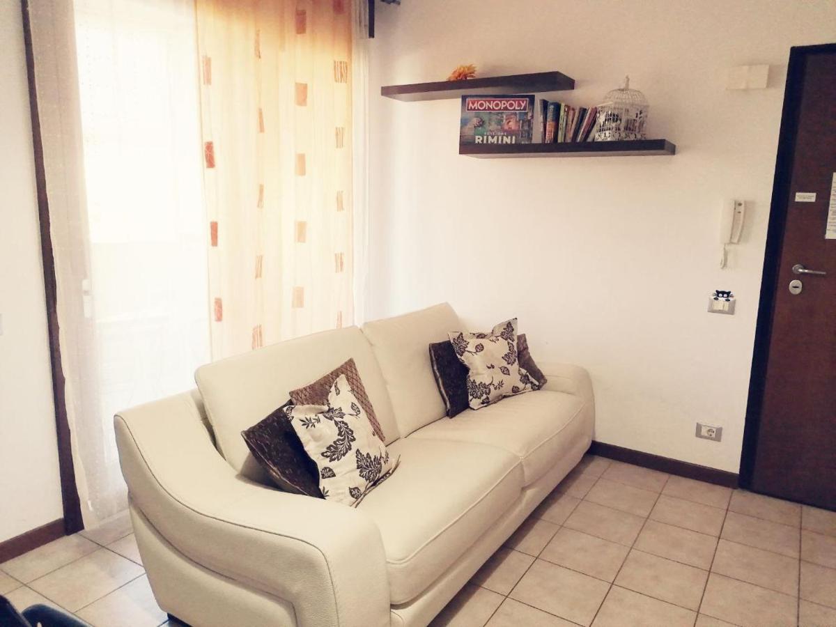Appartamento Viserba Mare/Fiera Rimini Buitenkant foto