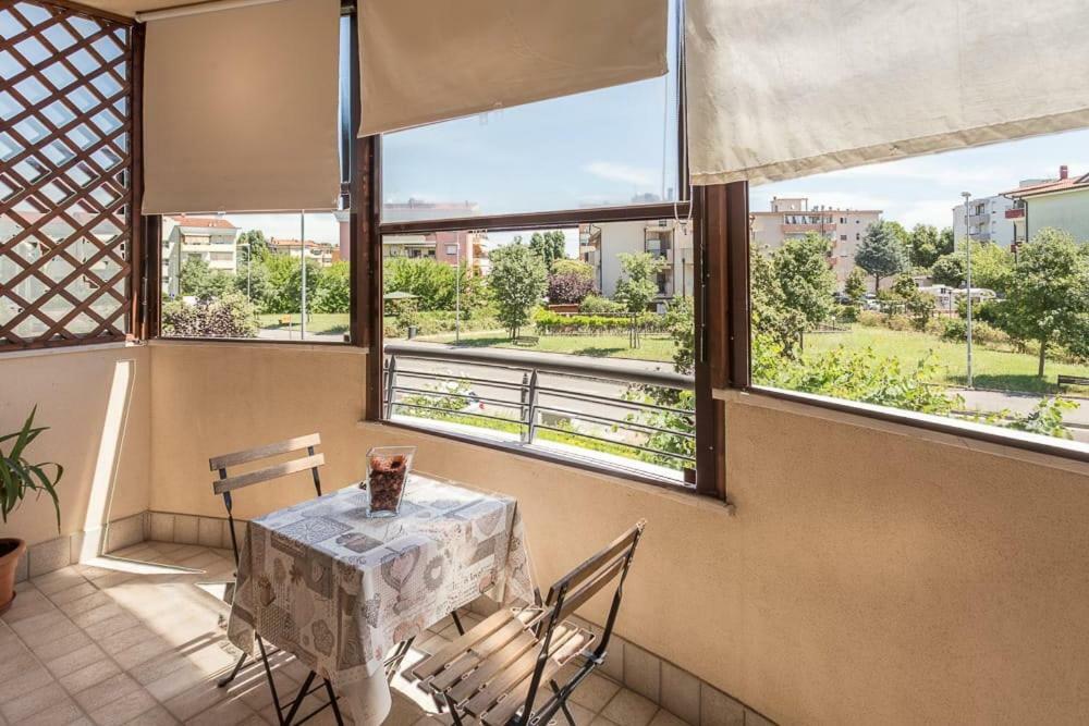 Appartamento Viserba Mare/Fiera Rimini Buitenkant foto